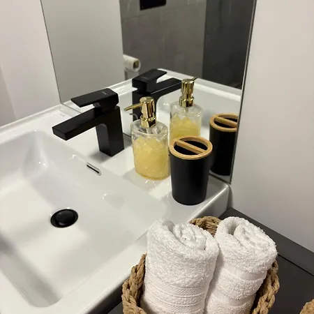 Lykke Living In Napoca Apartament *